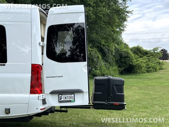 2023 4x4 V6 Eco Revolution Arched Limousine AMG Trim Auto Elite MB Sprinter Heat/Massage Seats