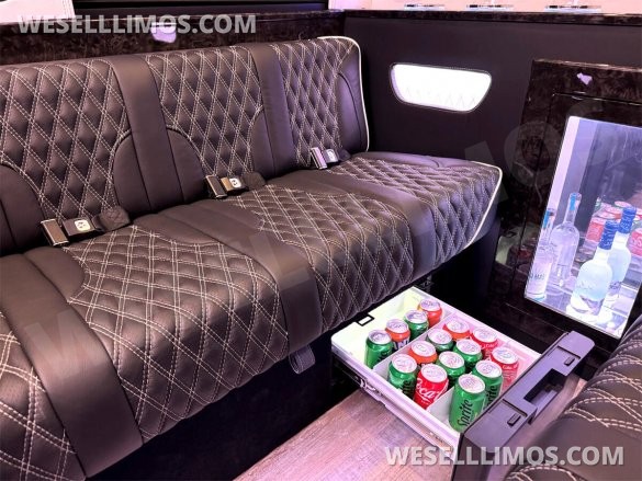 2023 AWD Matte Black Maybach Trim Sprinter Road Liner Limousine Leather Heat/Cool/Massage Seat