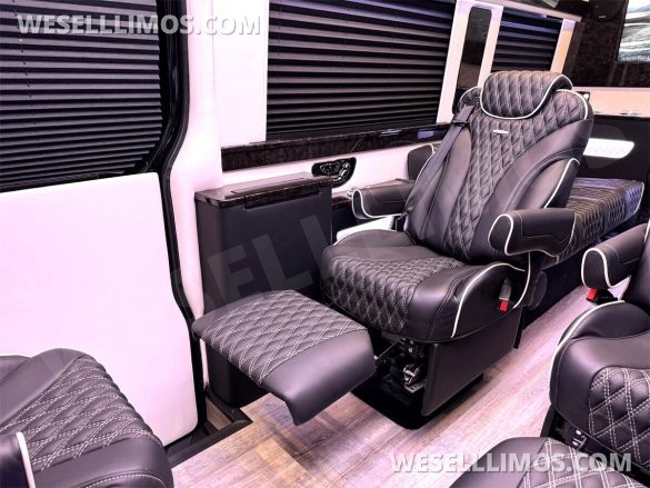 2023 AWD Matte Black Maybach Trim Sprinter Road Liner Limousine Leather Heat/Cool/Massage Seat