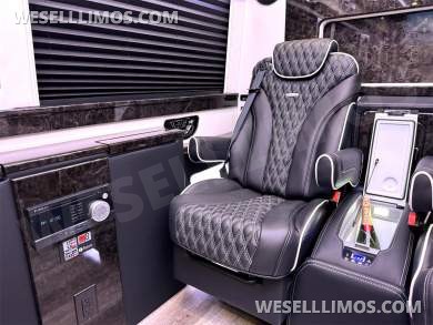 2023 AWD Matte Black Maybach Trim Sprinter Road Liner Limousine Leather Heat/Cool/Massage Seat