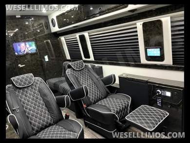 2025 Eco Revolution AWD AMG Trim Auto Elite MB Sprinter Heat/Massage 12hrs power w/o engine