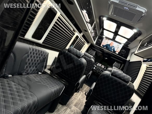 2025 Eco Revolution AWD AMG Trim Auto Elite MB Sprinter Heat/Massage 12hrs power w/o engine
