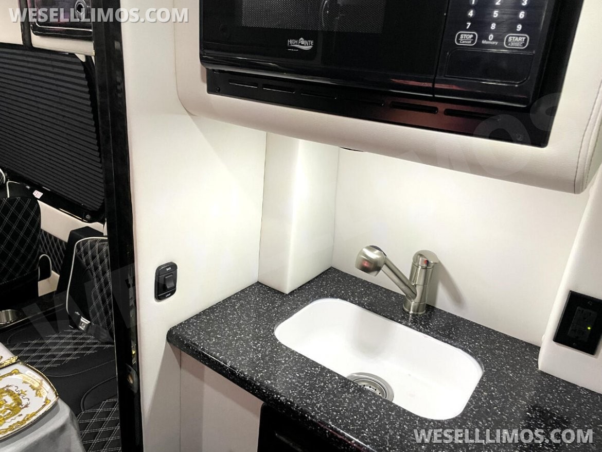 Photo of Sprinter for sale: 2025 Mercedes-Benz Sprinter by Auto Elite