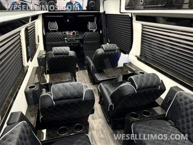 2025 Eco Revolution AWD AMG Trim Auto Elite MB Sprinter Heat/Massage 12hrs power w/o engine