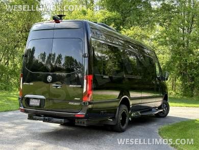 2025 Eco Revolution AWD AMG Trim Auto Elite MB Sprinter Heat/Massage 12hrs power w/o engine