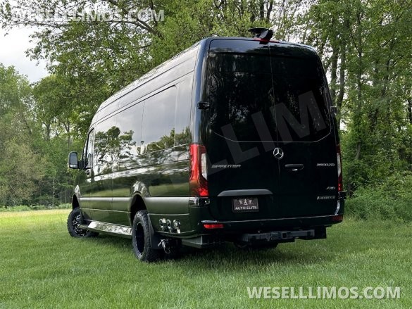 2025 Eco Revolution AWD AMG Trim Auto Elite MB Sprinter Heat/Massage 12hrs power w/o engine