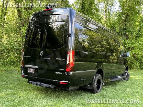 2025 Eco Revolution AWD AMG Trim Auto Elite MB Sprinter Heat/Massage 12hrs power w/o engine