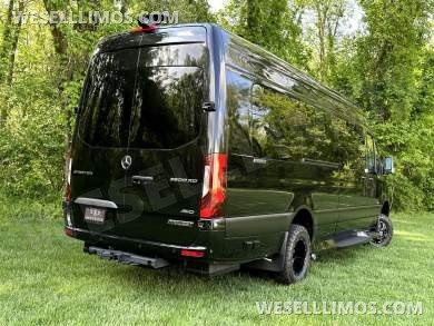 2025 Eco Revolution AWD AMG Trim Auto Elite MB Sprinter Heat/Massage 12hrs power w/o engine