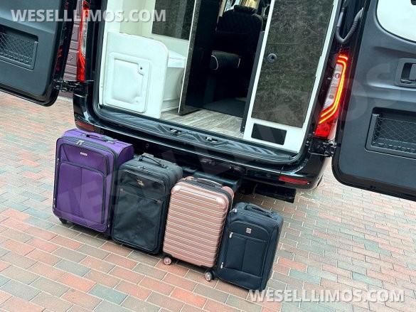 2025 Eco Revolution AWD AMG Trim Auto Elite MB Sprinter Heat/Massage 12hrs power w/o engine