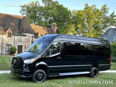 2025 AWD AMG Trim 15 Passenger Auto Elite MB Sprinter Road Liner Limousine