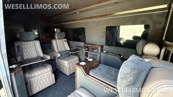 2024 Unique Industries Mercedes-Benz Sprinter 3500 AWD Limousine