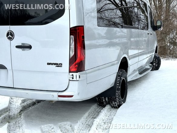 2023 AWD 12 Passenger Dreamliner Auto Elite Mercedes-Benz Sprinter