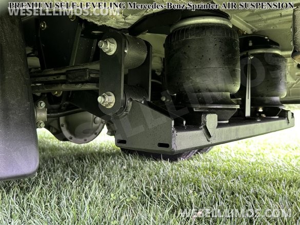 2024 Maybach Trim Air Ride Susp Leather Heat/Cool/Massage Auto Elite MBSprinter Road Liner Limo