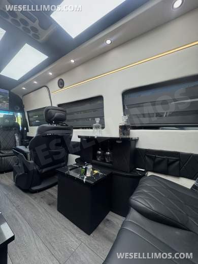 2024 Mercedes-Benz Luxury Sprinter Van 170" Ext 2500 Diesel