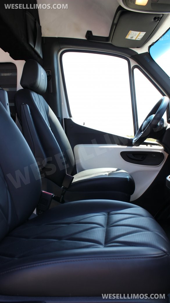2024 Mercedes-Benz Luxury Sprinter Van 170" Ext 2500 Diesel