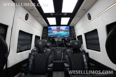 2024 Mercedes-Benz Luxury Sprinter Van 170" Ext 2500 Diesel