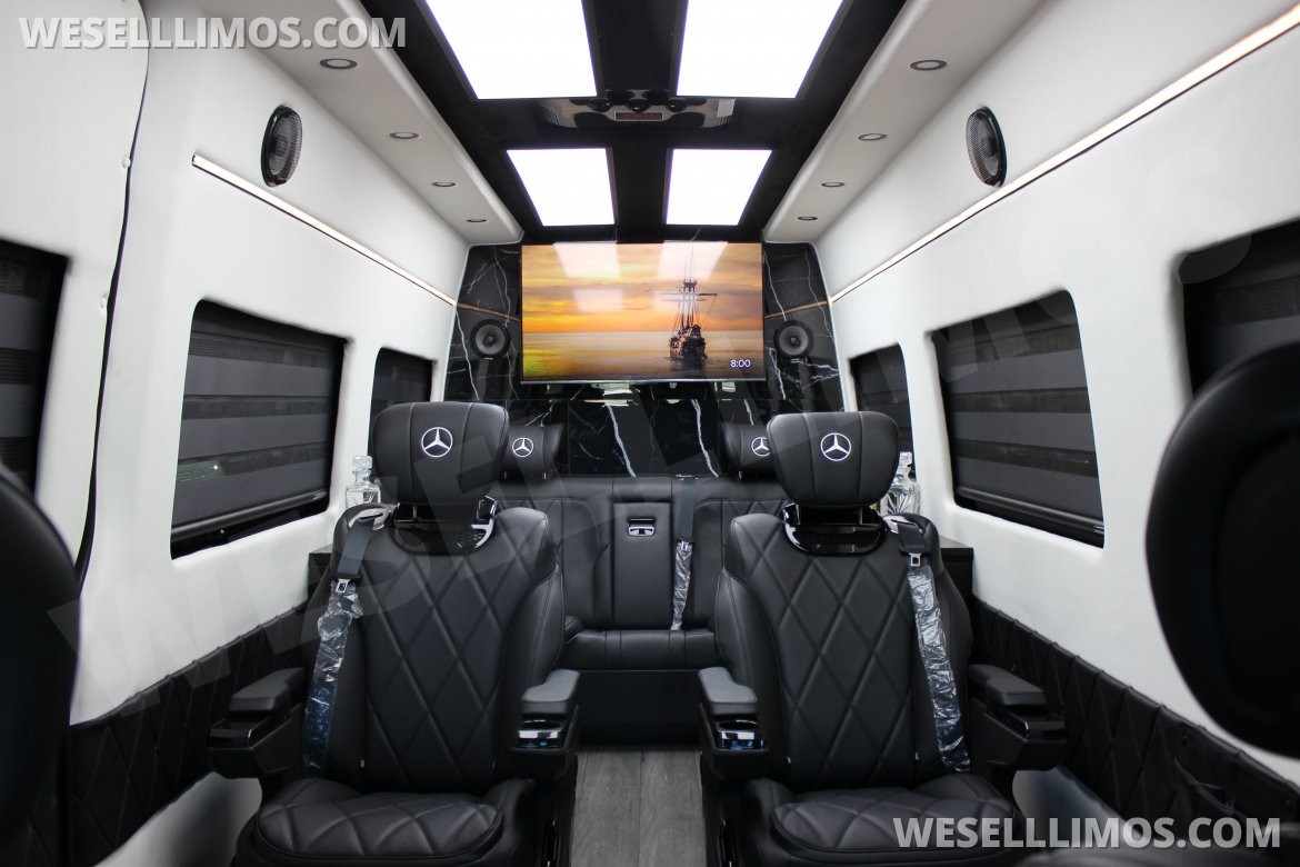Photo of Sprinter for sale: 2024 Mercedes-Benz 2500 Ext Sprinter Van 170"