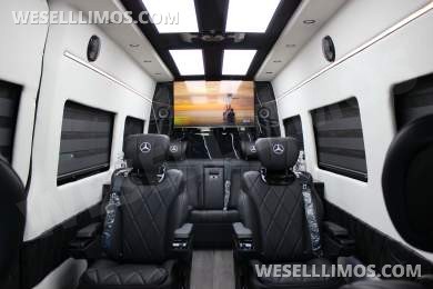 2024 Mercedes-Benz Luxury Sprinter Van 170" Ext 2500 Diesel