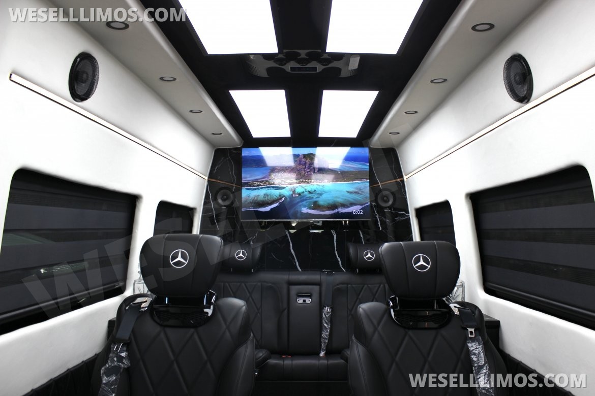 Photo of Sprinter for sale: 2024 Mercedes-Benz 2500 Ext Sprinter Van 170"