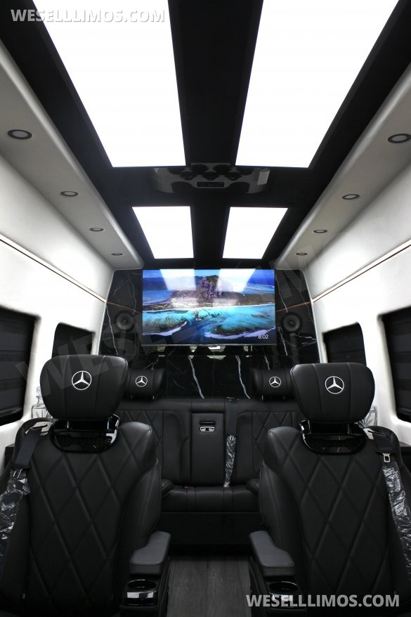 2024 Mercedes-Benz Luxury Sprinter Van 170" Ext 2500 Diesel