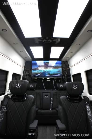 2024 Mercedes-Benz Luxury Sprinter Van 170" Ext 2500 Diesel