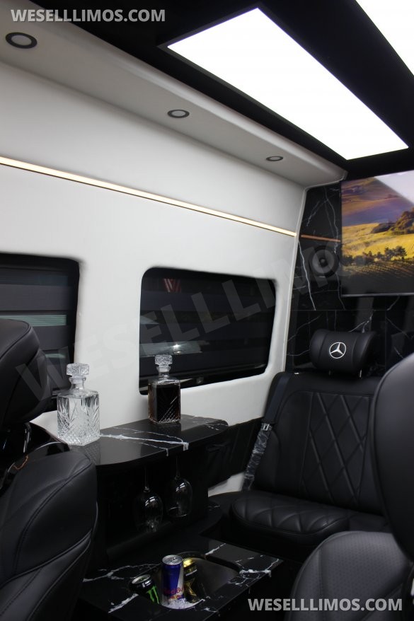 2024 Mercedes-Benz Luxury Sprinter Van 170" Ext 2500 Diesel