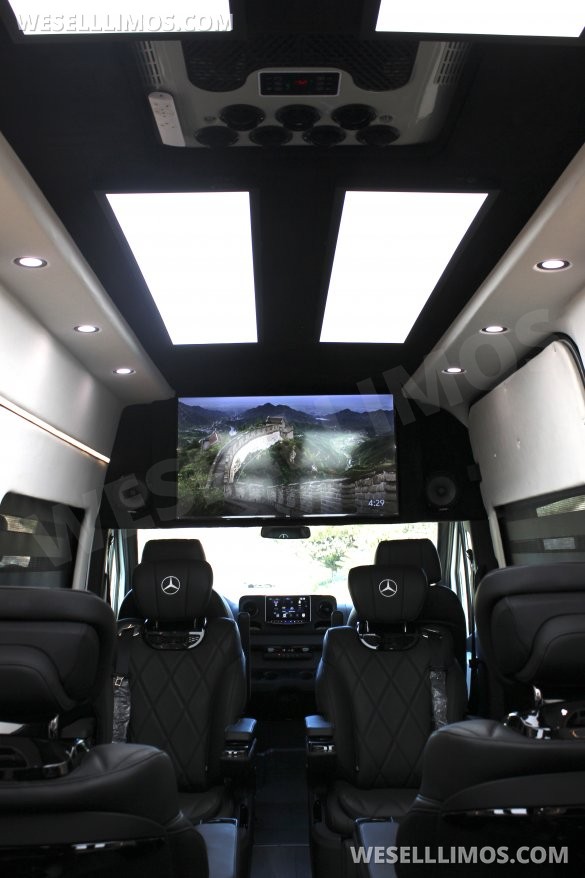 2024 Mercedes-Benz Luxury Sprinter Van 170" Ext 2500 Diesel