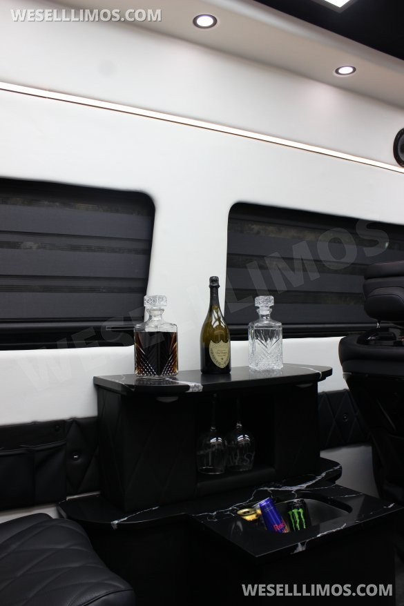 2024 Mercedes-Benz Luxury Sprinter Van 170" Ext 2500 Diesel