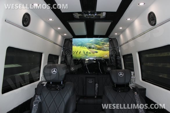 2024 Mercedes-Benz Luxury Sprinter Van 170" Ext 2500 Diesel
