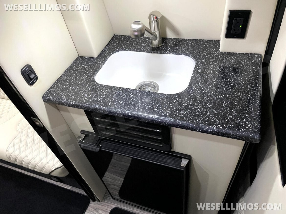 Photo of Sprinter for sale: 2024 Mercedes-Benz Sprinter by Auto Elite