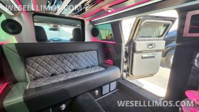 2022 SPV Chrysler 300 140" Limousine