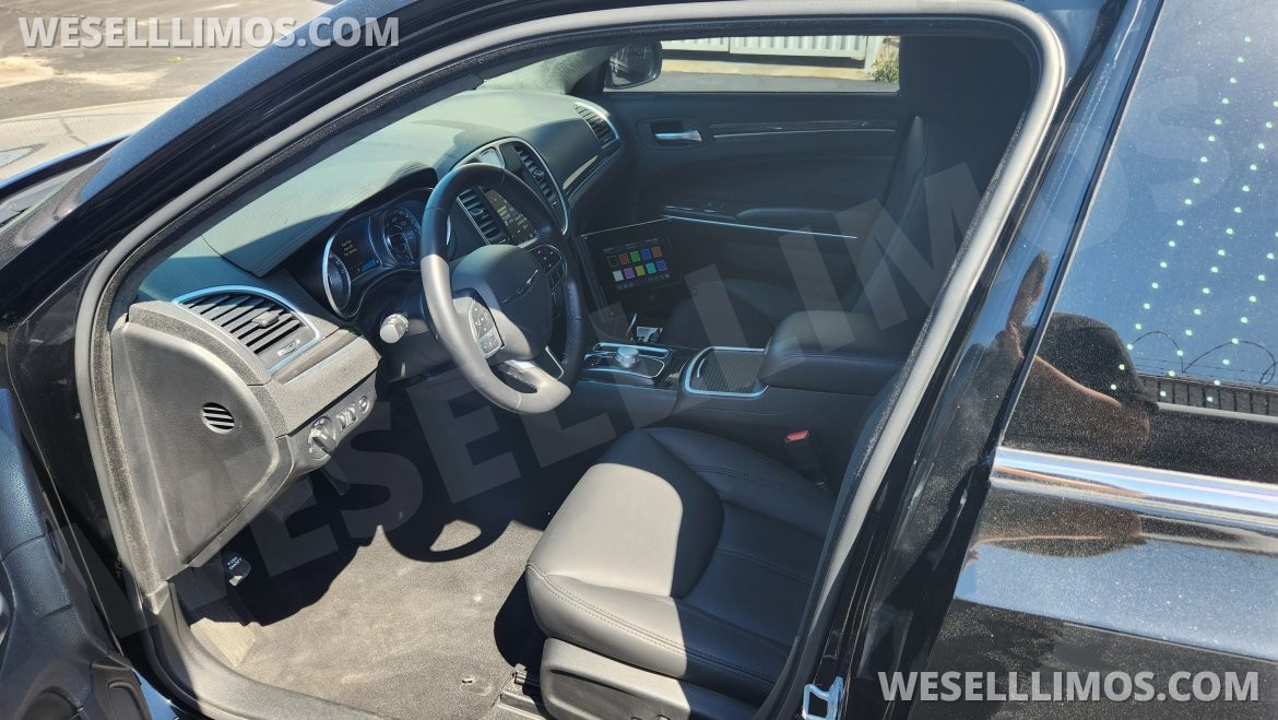 Photo of Limousine for sale: 2022 Chrysler 300 140&quot; by SPV