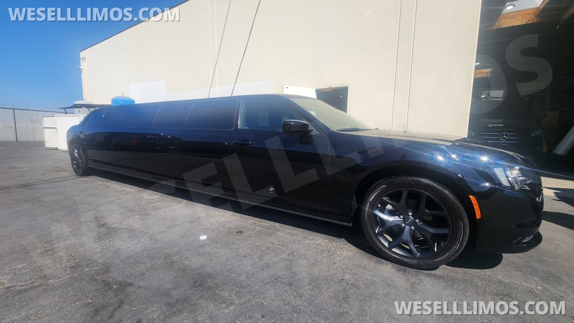 Photo of Limousine for sale: 2022 Chrysler 300 140&quot; by SPV
