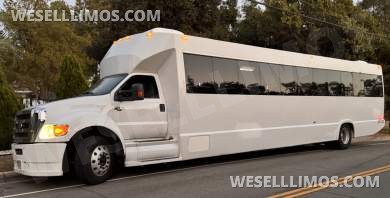2012 Ford F750 Limo Bus