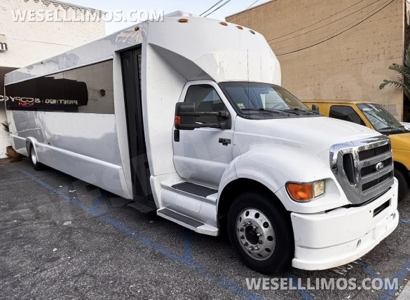 2012 Ford F750 Limo Bus