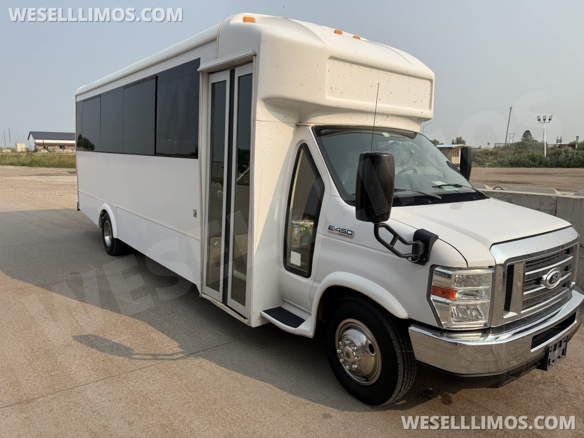 Photo of Limo Bus for sale: 2016 Ford Ford by LGE