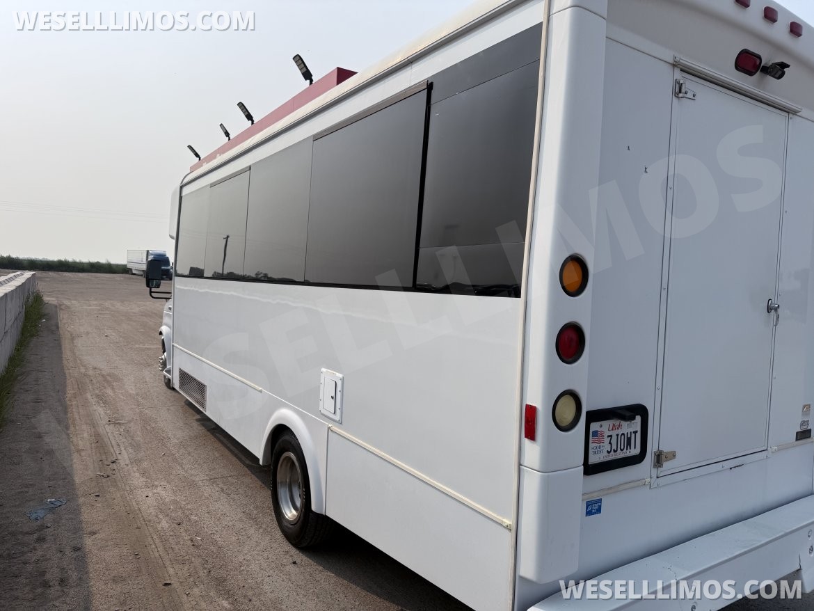 Photo of Limo Bus for sale: 2016 Ford Ford by LGE