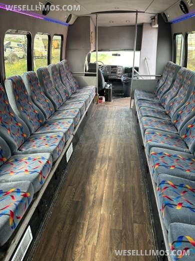 2007 Chevrolet 5500 Limo Bus