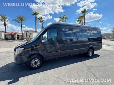2014 Meridian/LA West Coach Builder Mercedes-Benz Sprinter