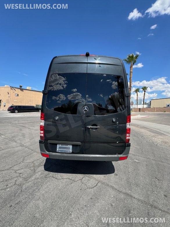 2014 Meridian/LA West Coach Builder Mercedes-Benz Sprinter