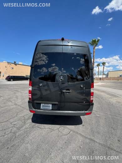 2014 Meridian/LA West Coach Builder Mercedes-Benz Sprinter