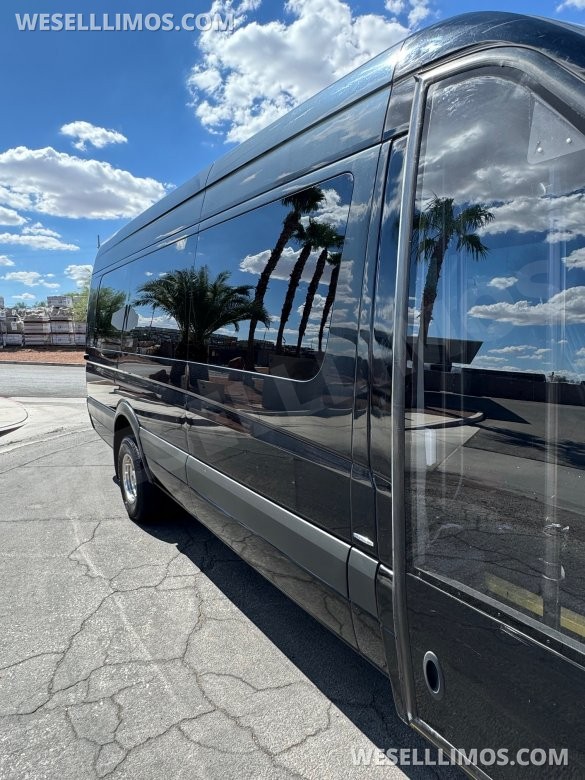 2014 Meridian/LA West Coach Builder Mercedes-Benz Sprinter