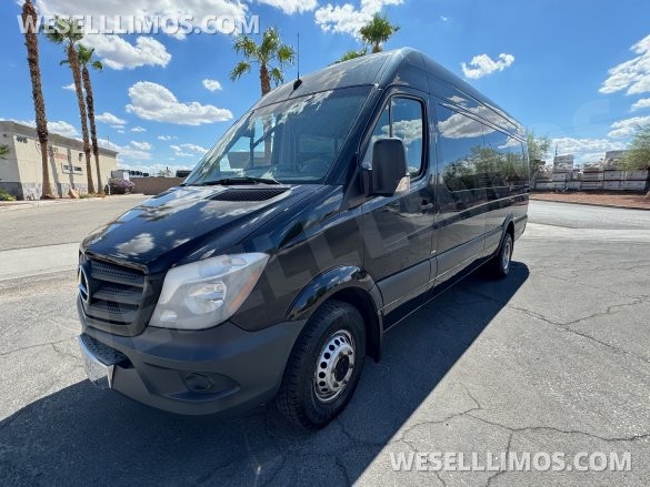 2014 Meridian/LA West Coach Builder Mercedes-Benz Sprinter