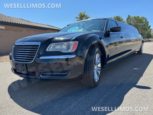 2013 Executive Coach Builder Chrysler 300 Limousine
