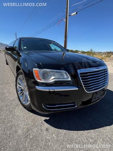 2013 Executive Coach Builder Chrysler 300 Limousine