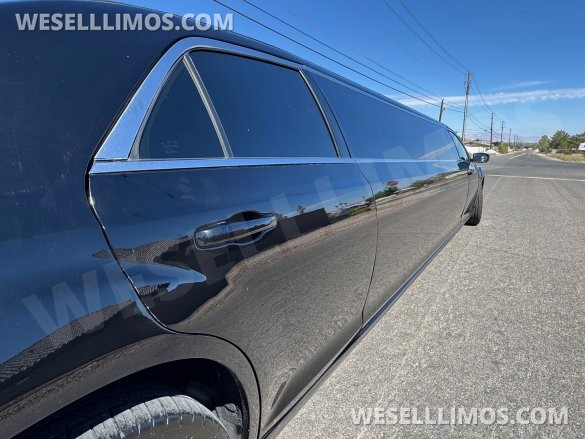 2013 Executive Coach Builder Chrysler 300 Limousine