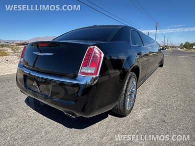 2013 Executive Coach Builder Chrysler 300 Limousine