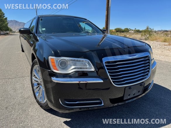 2013 Executive Coach Builder Chrysler 300 Limousine