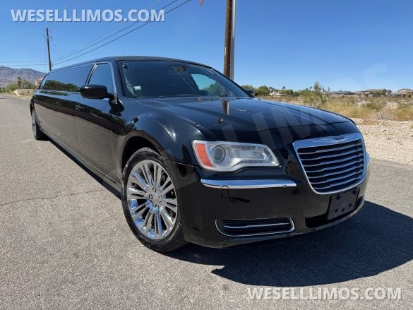 2013 Executive Coach Builder Chrysler 300 Limousine