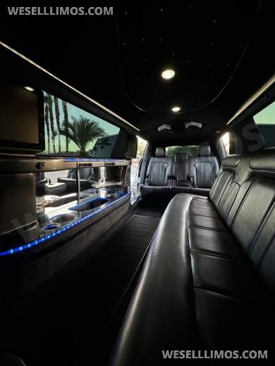 2019 Royal Coach  Lincoln MKT Limousine